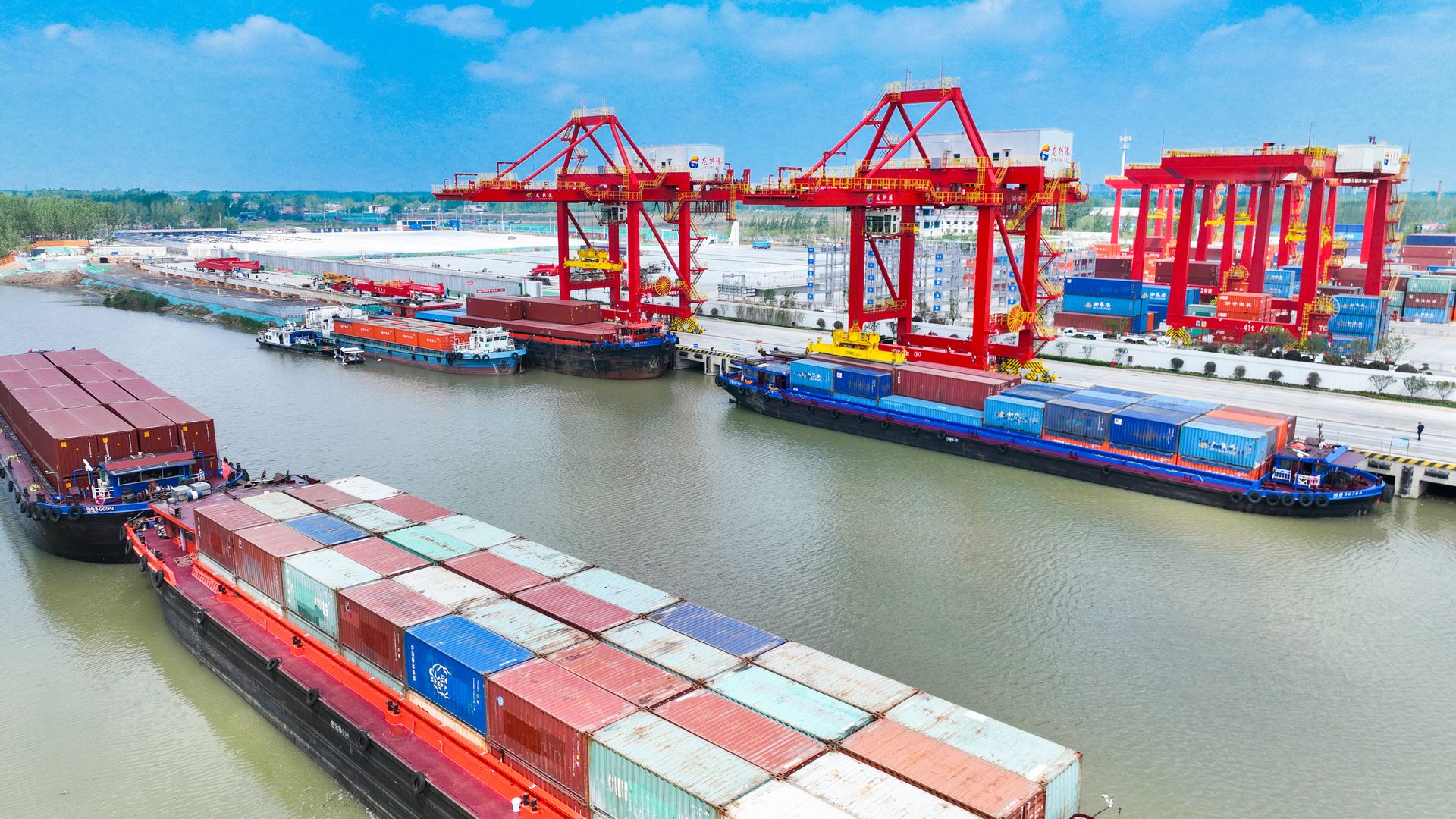 港口集装箱航运 container port shipping